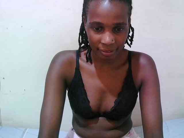 pritty-amber webcam