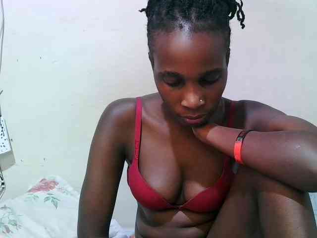 pritty-amber webcam