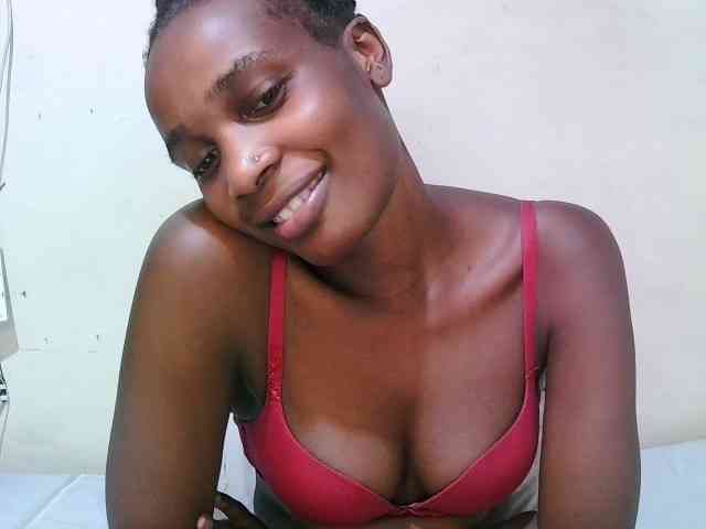 pritty-amber webcam