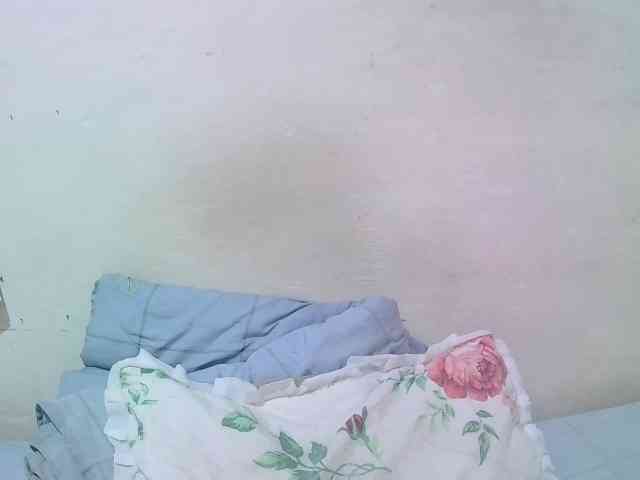 pritty-amber webcam