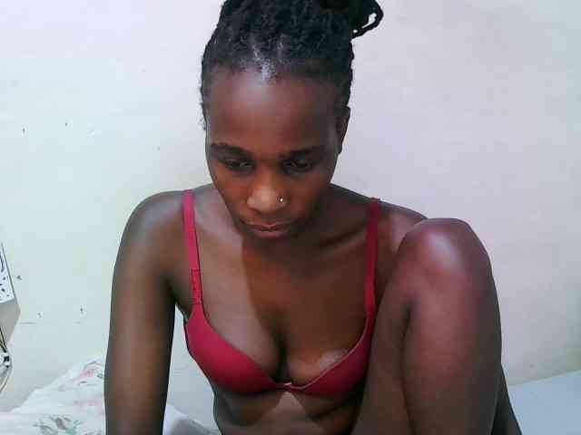 pritty-amber webcam