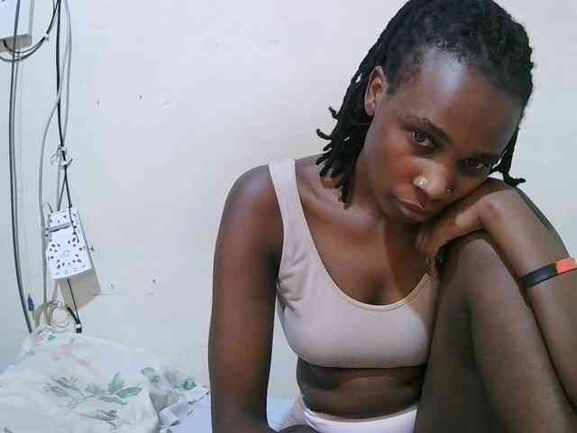 pritty-amber webcam