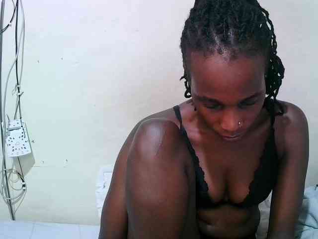 pritty-amber webcam