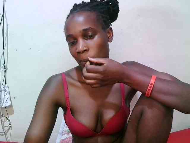 pritty-amber webcam