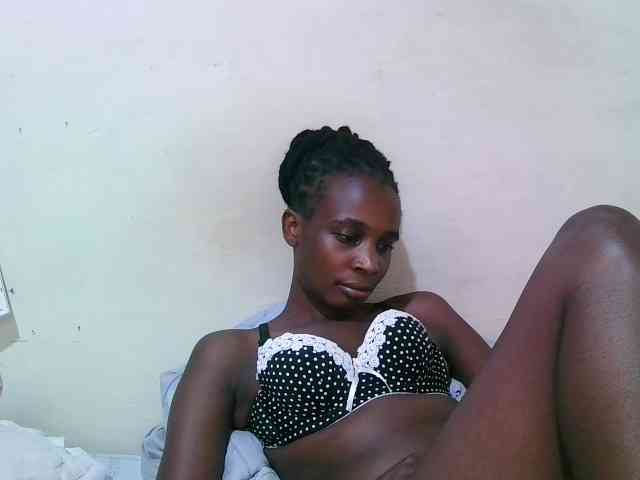 pritty-amber webcam