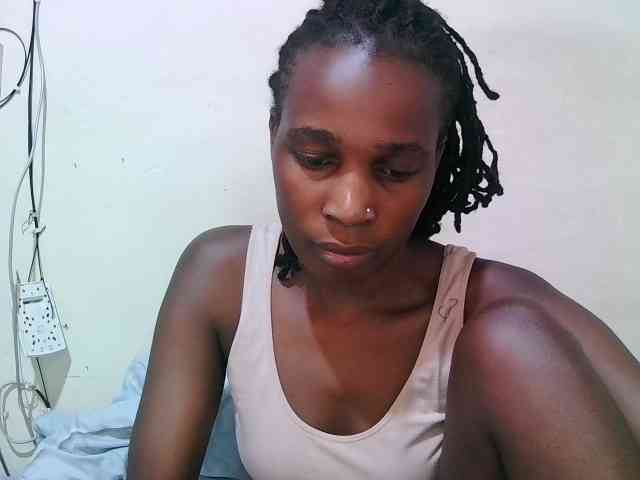 pritty-amber