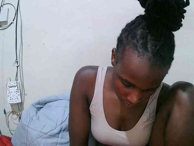 pritty-amber webcam