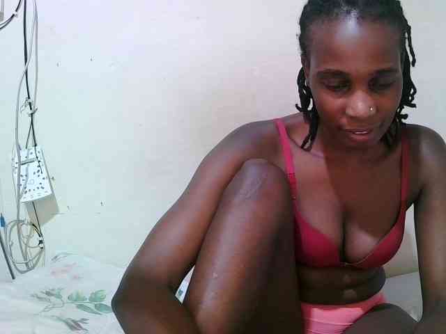 pritty-amber webcam