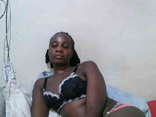 pritty-amber webcam