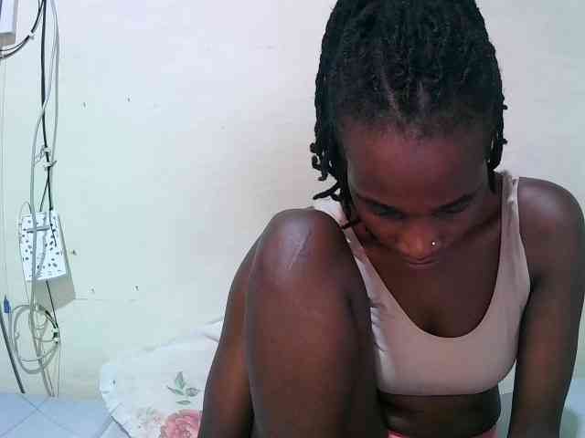 pritty-amber webcam