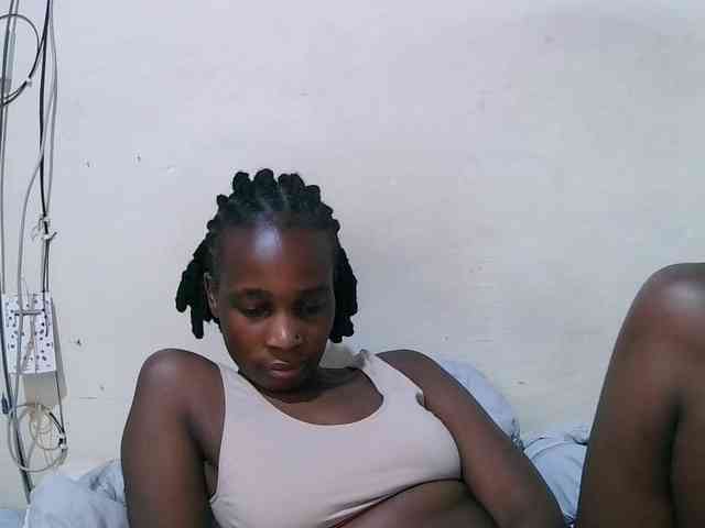 pritty-amber webcam