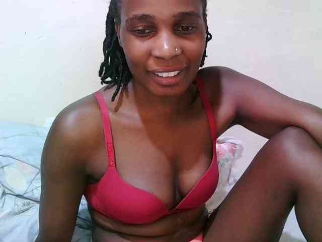pritty-amber webcam