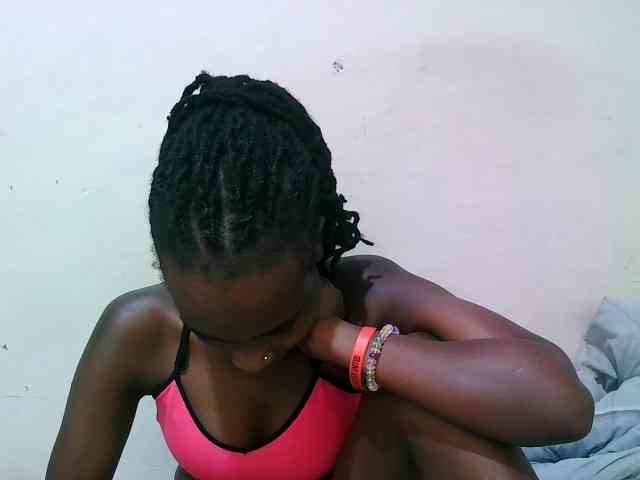 pritty-amber webcam