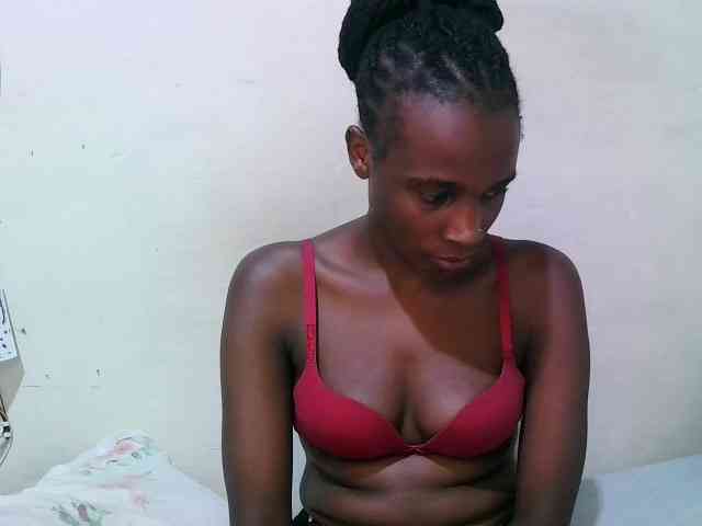 pritty-amber webcam