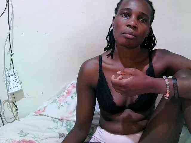 pritty-amber webcam