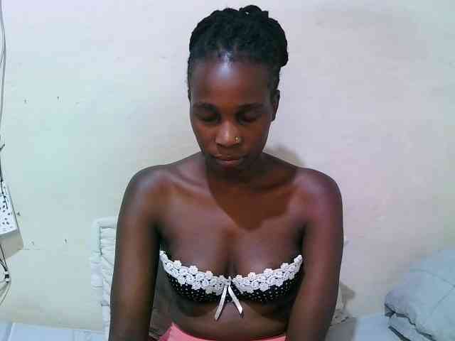pritty-amber webcam