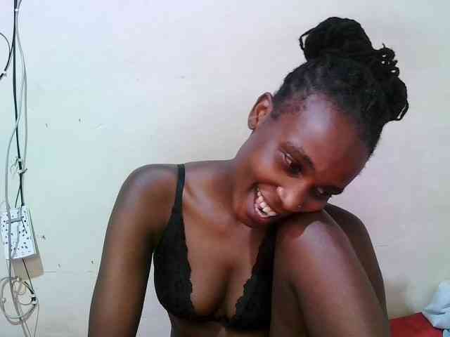 pritty-amber webcam