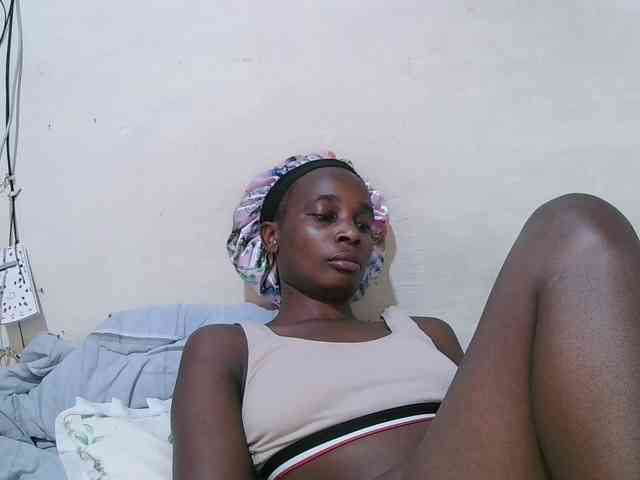 pritty-amber webcam