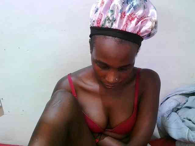 pritty-amber webcam