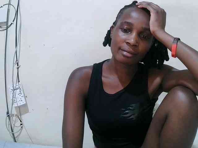 pritty-amber webcam