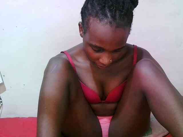 pritty-amber webcam