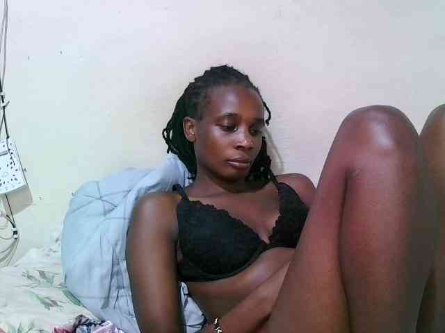 pritty-amber webcam