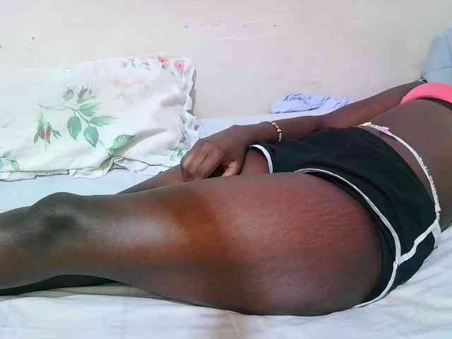 pritty-amber webcam