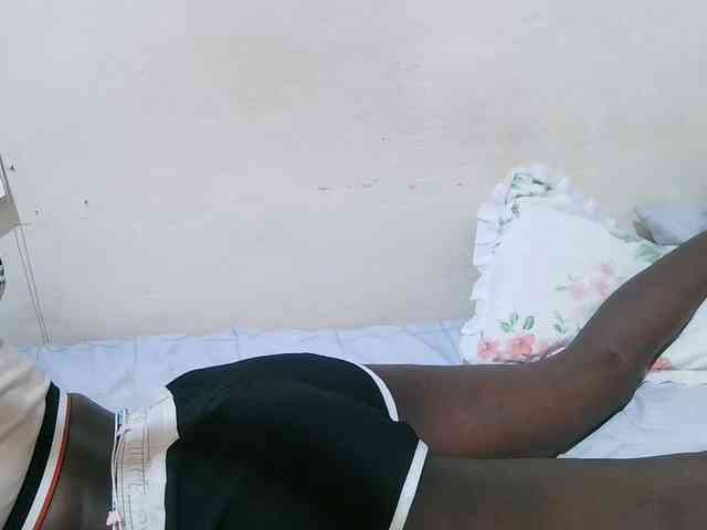 pritty-amber webcam
