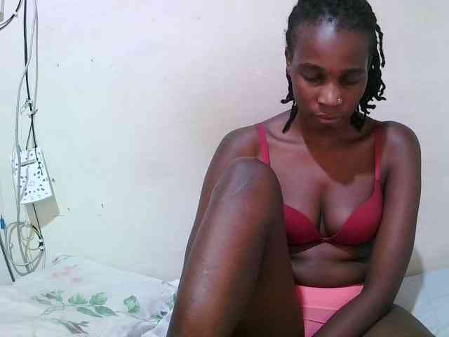 pritty-amber webcam