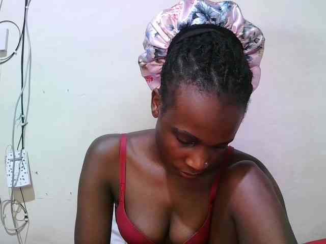 pritty-amber webcam