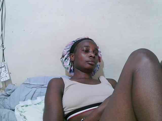 pritty-amber webcam