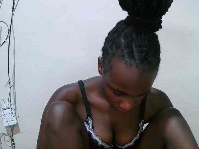 pritty-amber