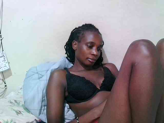pritty-amber webcam