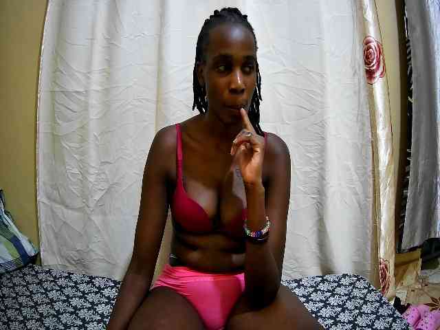 pritty-amber webcam