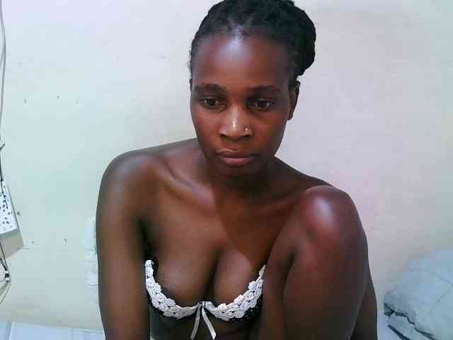 pritty-amber webcam