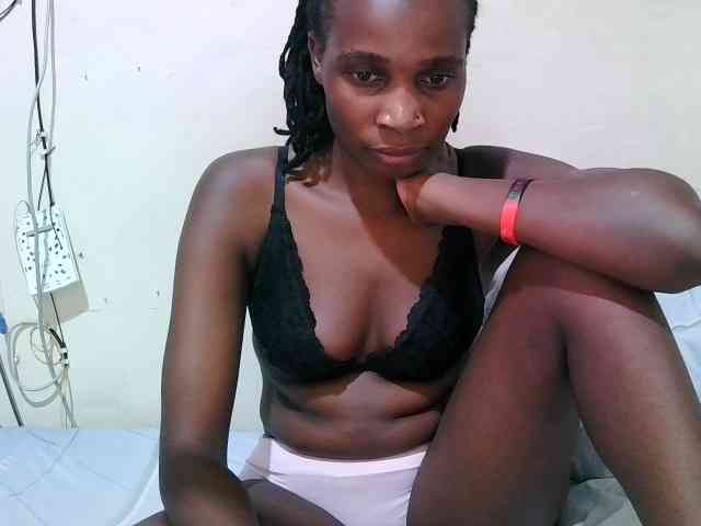 pritty-amber webcam