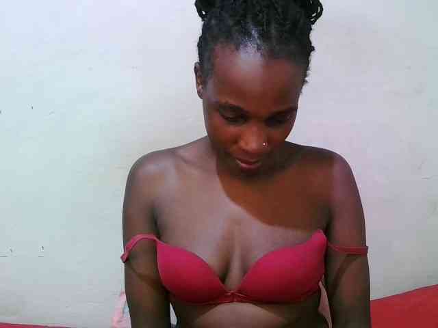 pritty-amber webcam