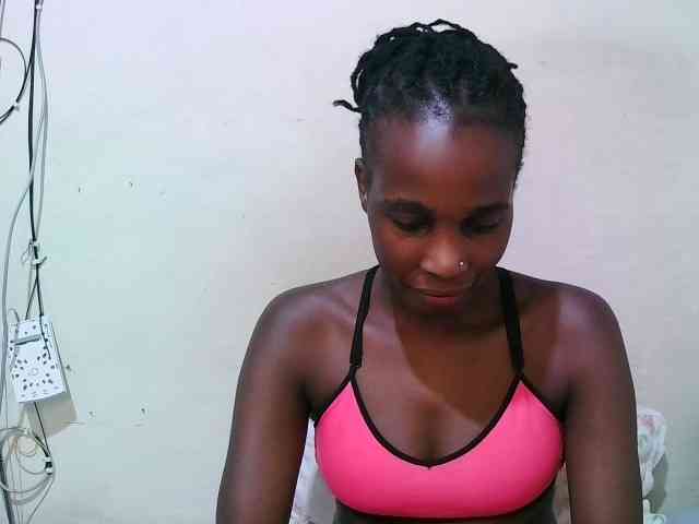 pritty-amber webcam