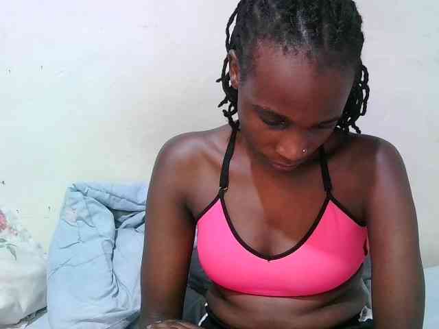 pritty-amber webcam