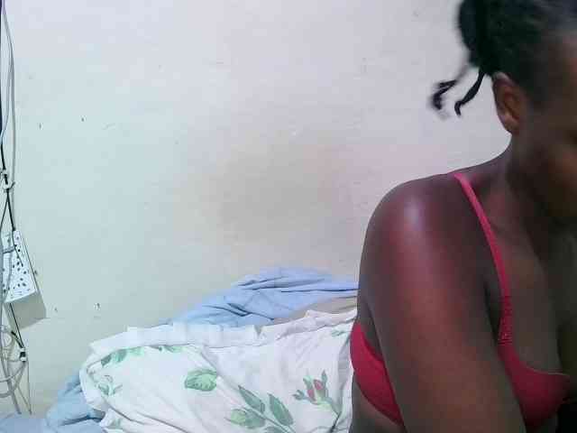 pritty-amber webcam