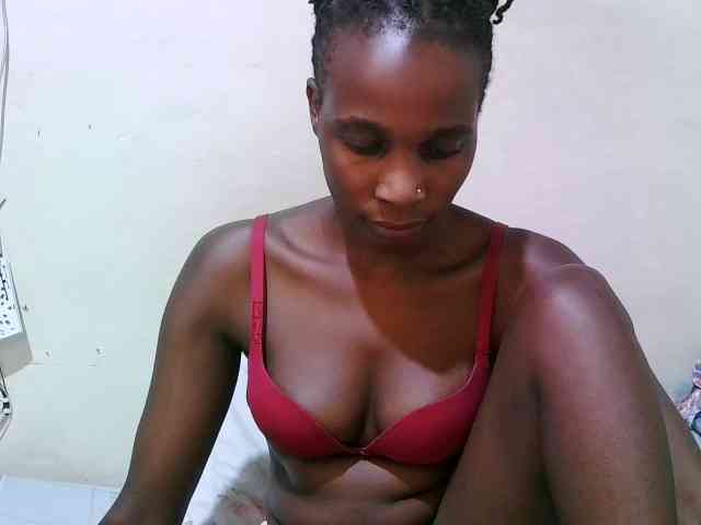 pritty-amber webcam