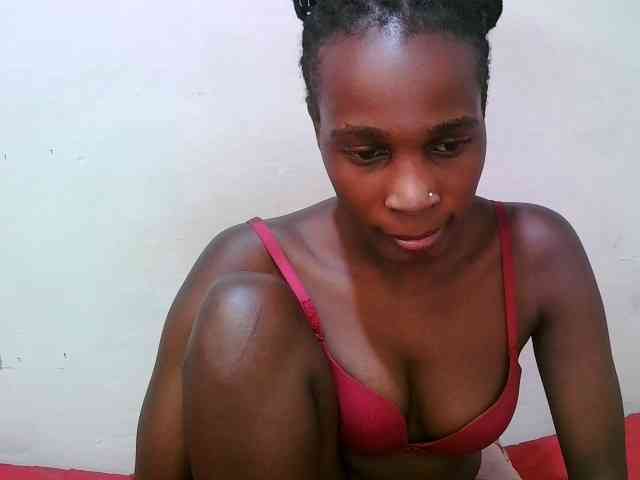 pritty-amber webcam
