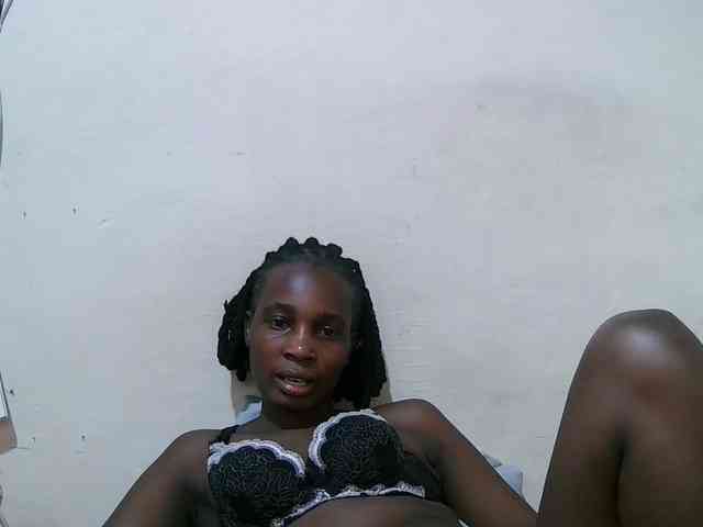 pritty-amber webcam