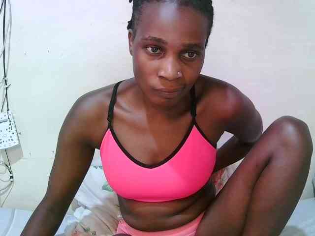 pritty-amber webcam