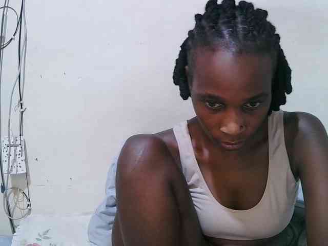 pritty-amber webcam