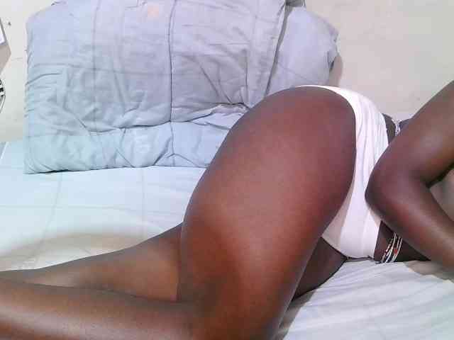 pritty-amber webcam