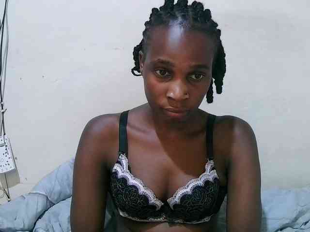 pritty-amber webcam
