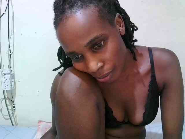 pritty-amber webcam