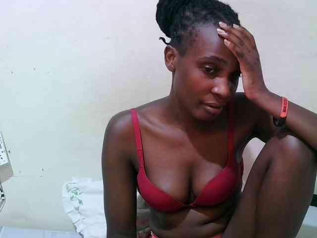 pritty-amber webcam