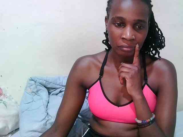 pritty-amber webcam